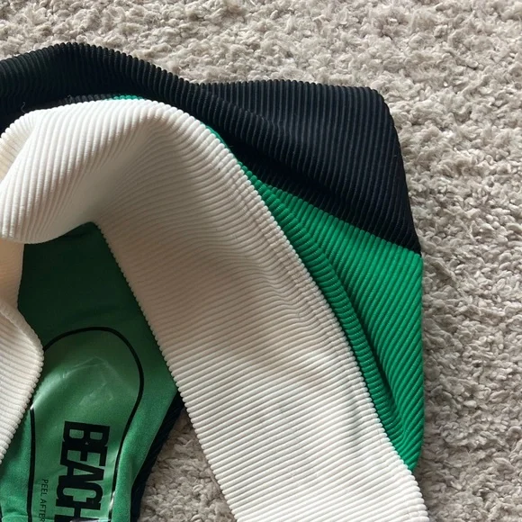 New Beach Riot Riza top + Alexis bikini size L - Picture 7 of 11